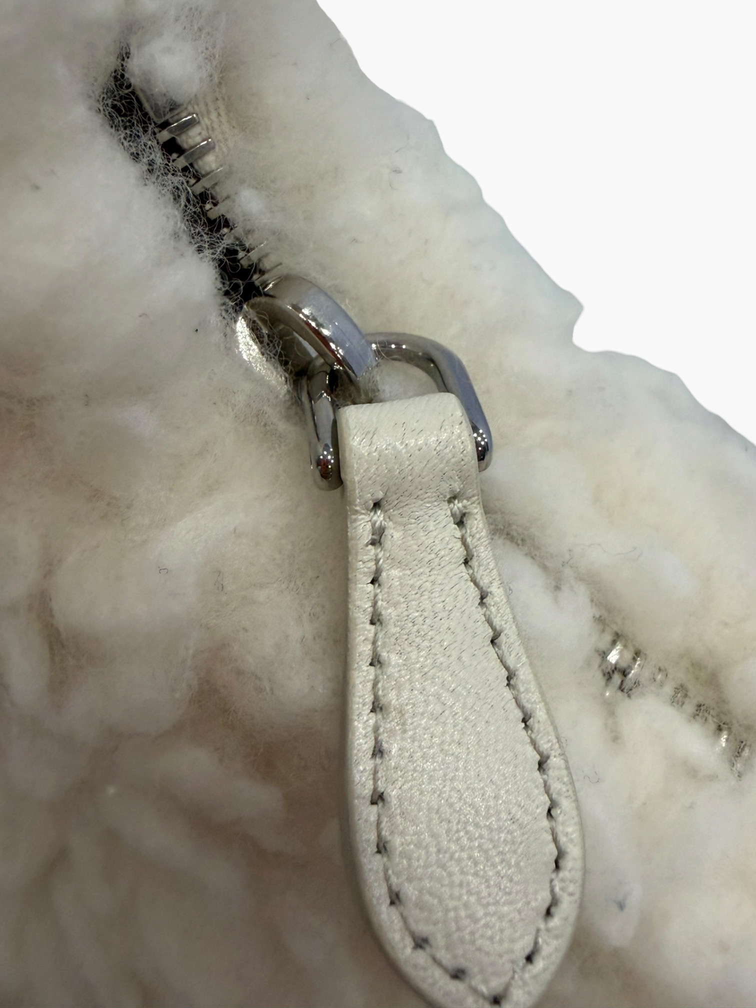 Borsa Prada Re-edition 200 in Cashmere