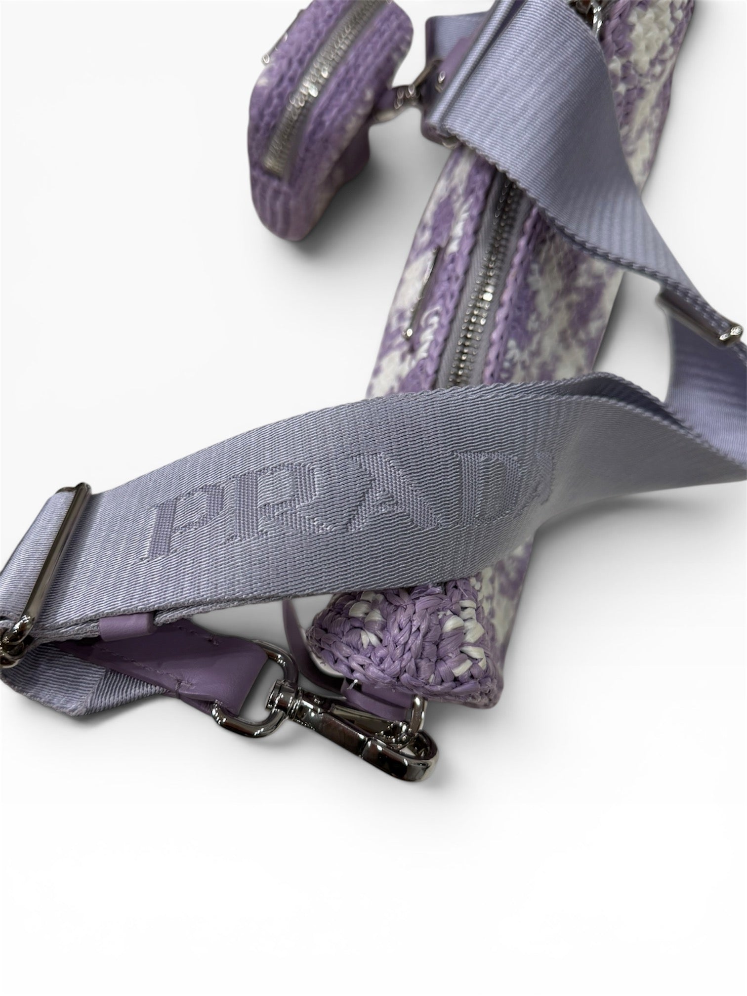 Borsa Prada Re Edition 2005 in Rafia